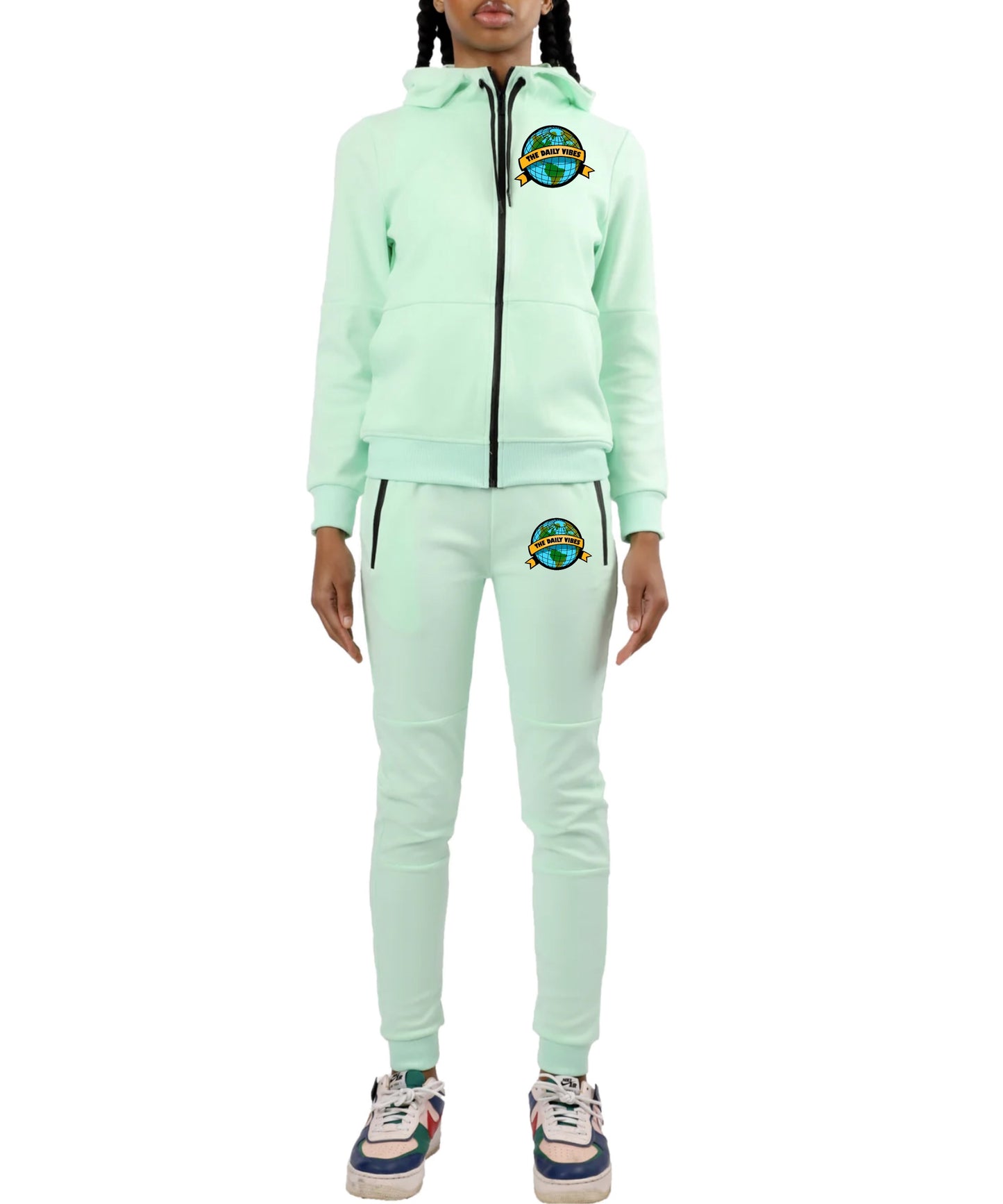 The Daily Vibes Tech Fleece  Women set